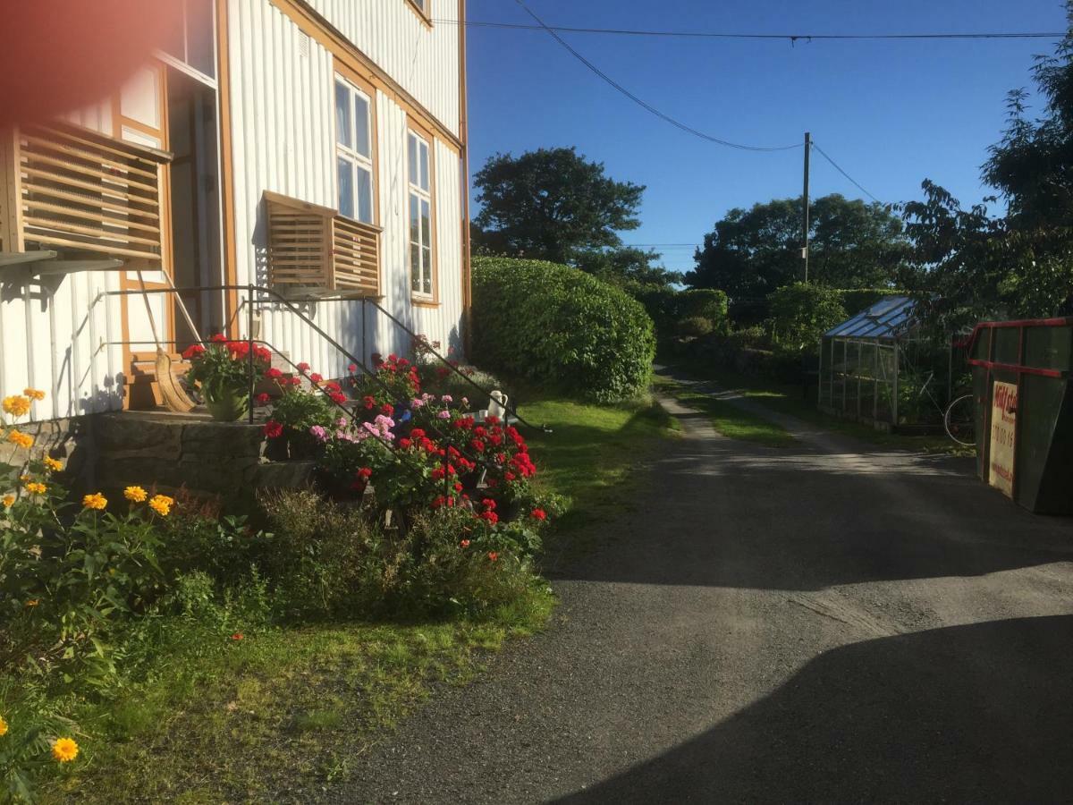 Ferieleilighet Pa Tromoy, Arendal Exteriör bild
