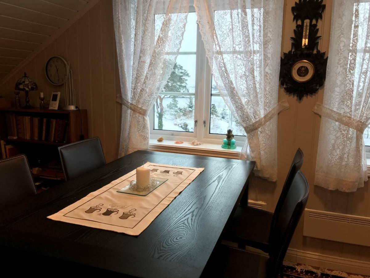 Ferieleilighet Pa Tromoy, Arendal Exteriör bild